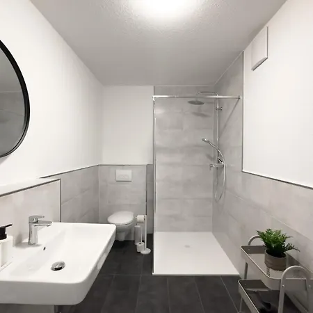 Bege Connectpoint Apartment *